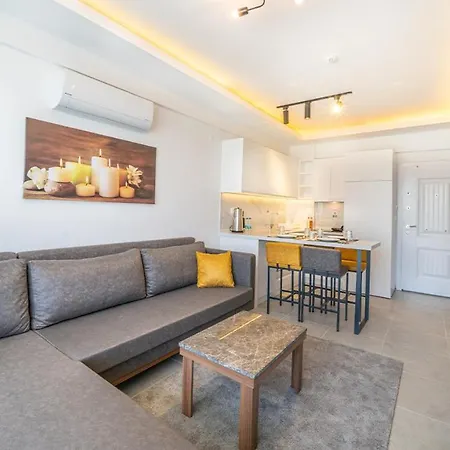 Midpoint Apartamento Fethiye
